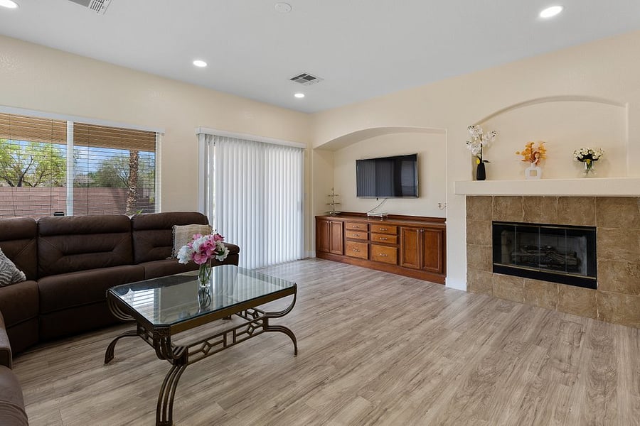 Furnished Finder property 1045817_1 photo 11
