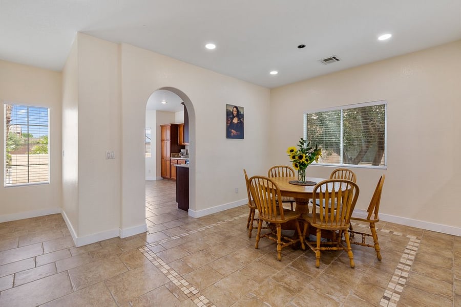 Furnished Finder property 1045817_1 photo 4