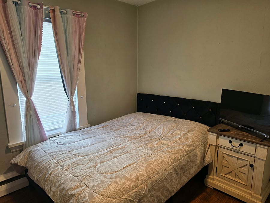 Furnished Finder property 1045819_1 photo 8