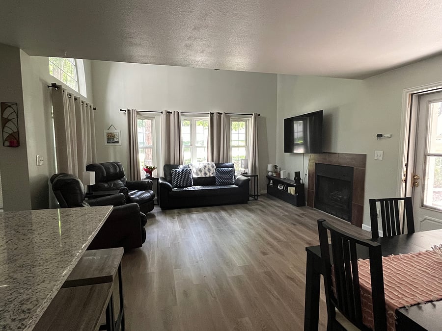 Furnished Finder property 1045828_1 photo 5