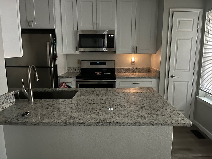 Furnished Finder property 1045828_1 photo 9