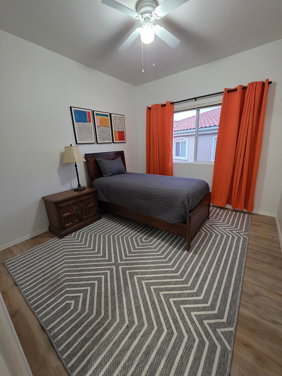 Furnished Finder property 1045837_1 photo 3