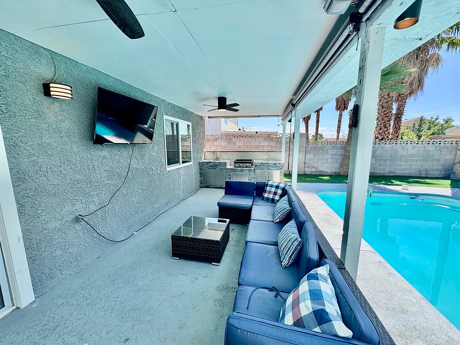 Furnished Finder property 1045849_1 photo 23