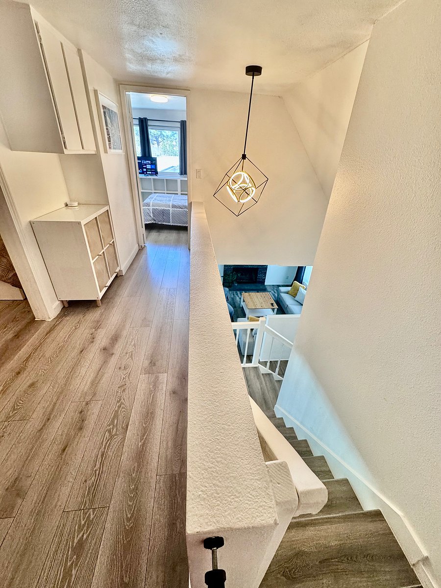 Furnished Finder property 1045849_1 photo 32