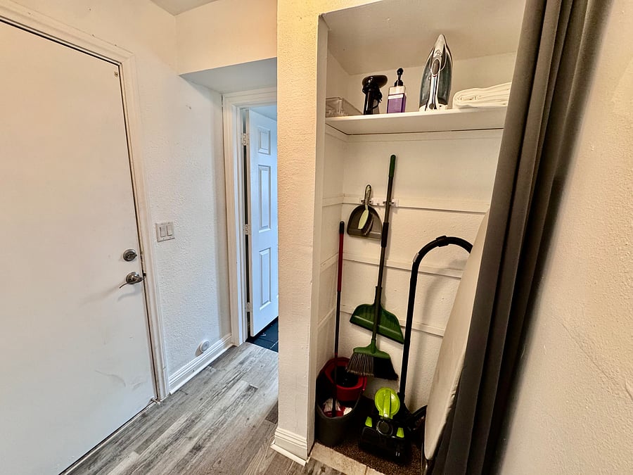 Furnished Finder property 1045849_1 photo 7