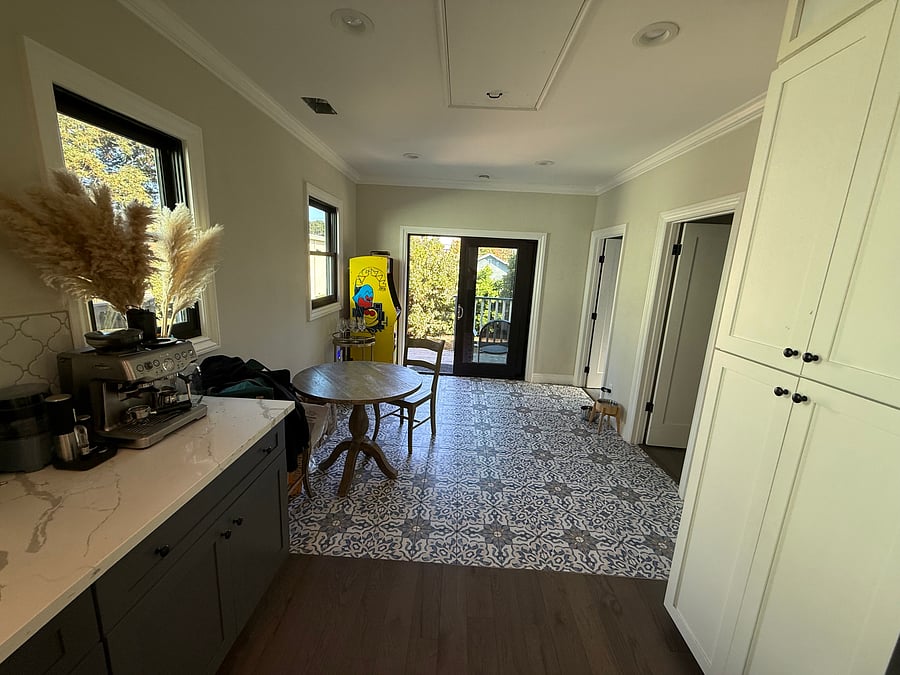 Furnished Finder property 1045856_1 photo 11