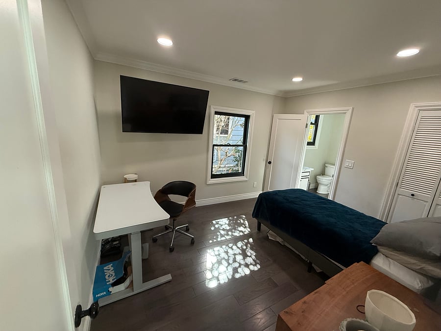 Furnished Finder property 1045856_1 photo 15