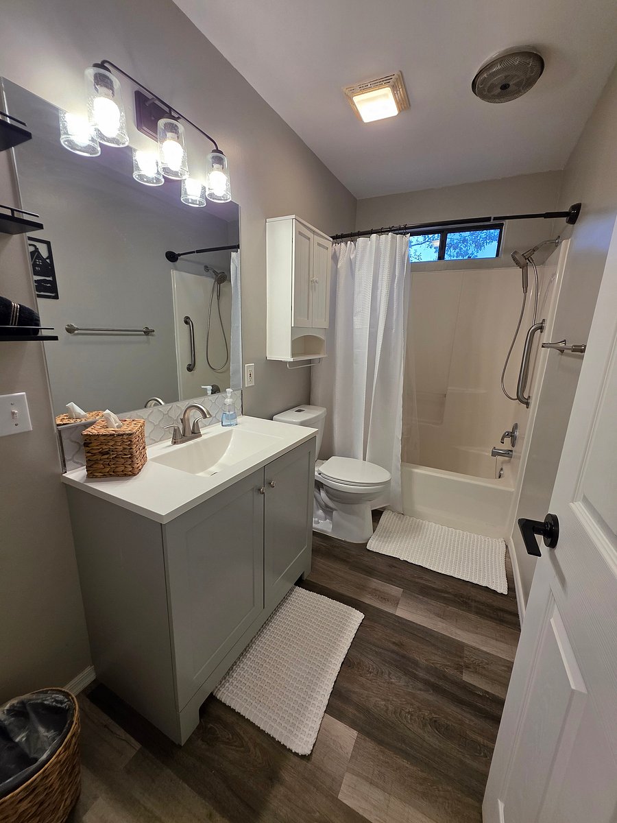 Furnished Finder property 1045867_1 photo 11