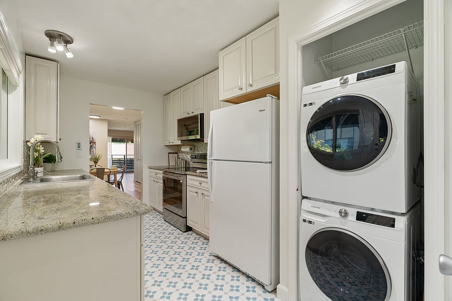 Furnished Finder property 1045869_1 photo 14