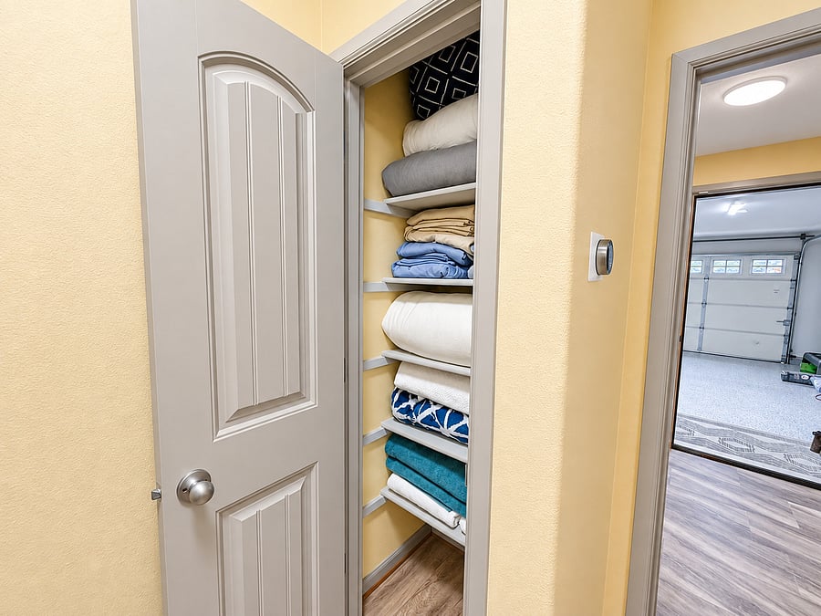 Furnished Finder property 1045873_1 photo 25