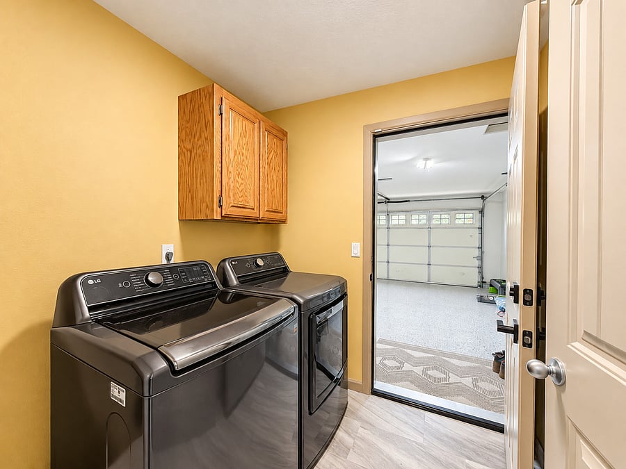 Furnished Finder property 1045873_1 photo 34