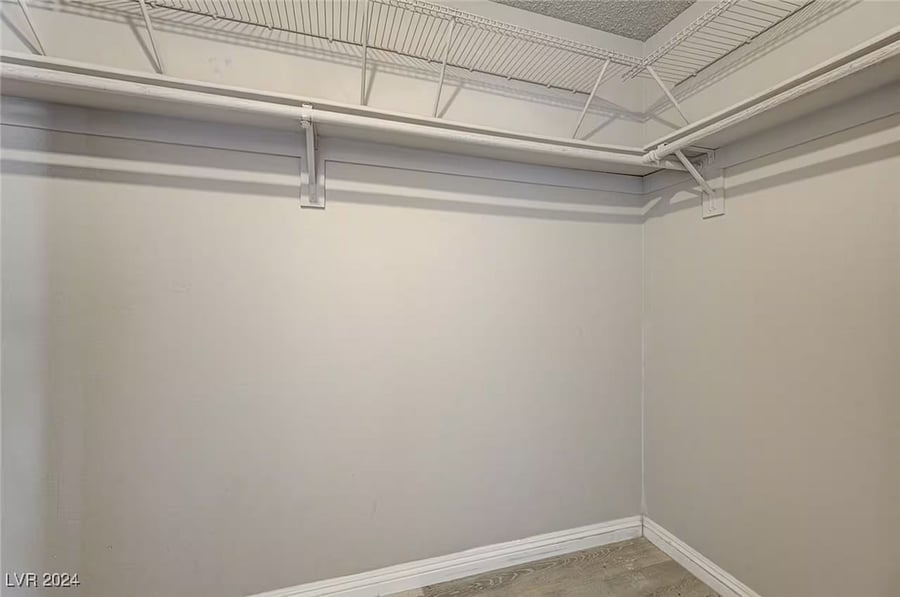 Furnished Finder property 1045874_1 photo 11