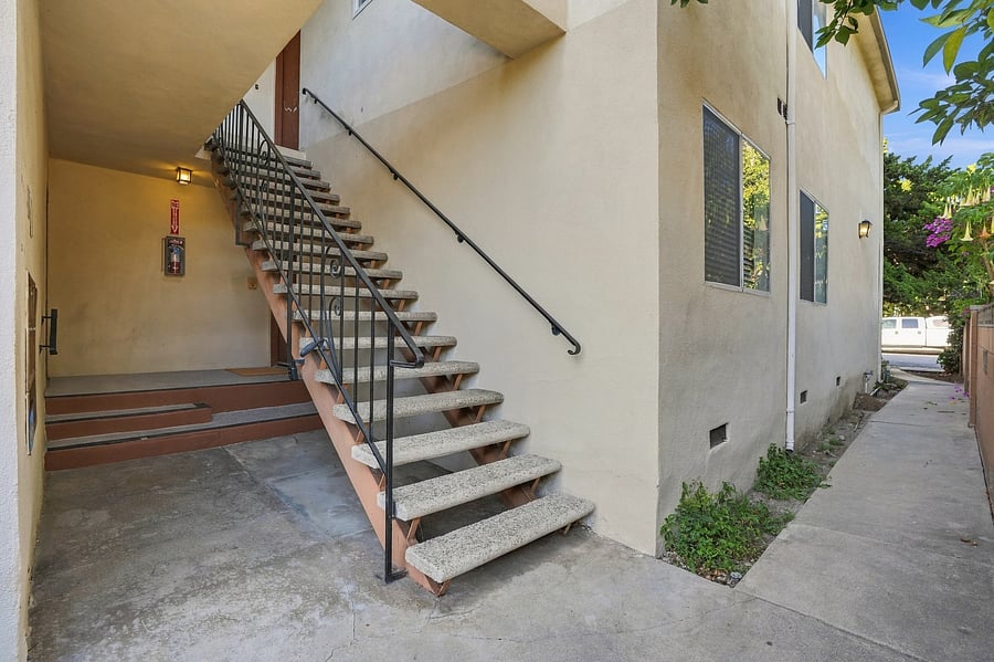 Furnished Finder property 1045875_2 photo 39