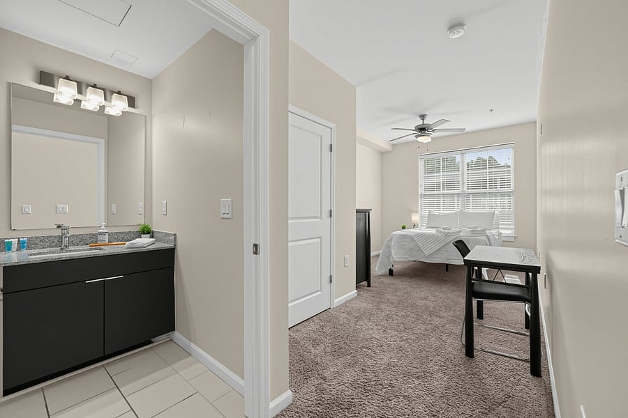 Furnished Finder property 1045876_1 photo 22
