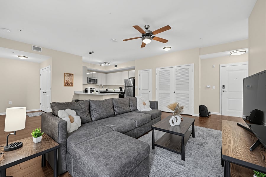 Furnished Finder property 1045876_1 photo 12