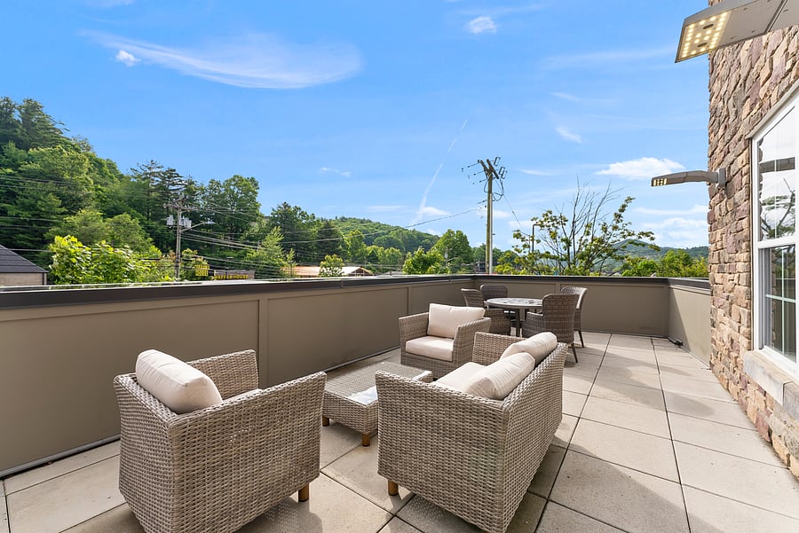 Furnished Finder property 1045876_1 photo 37