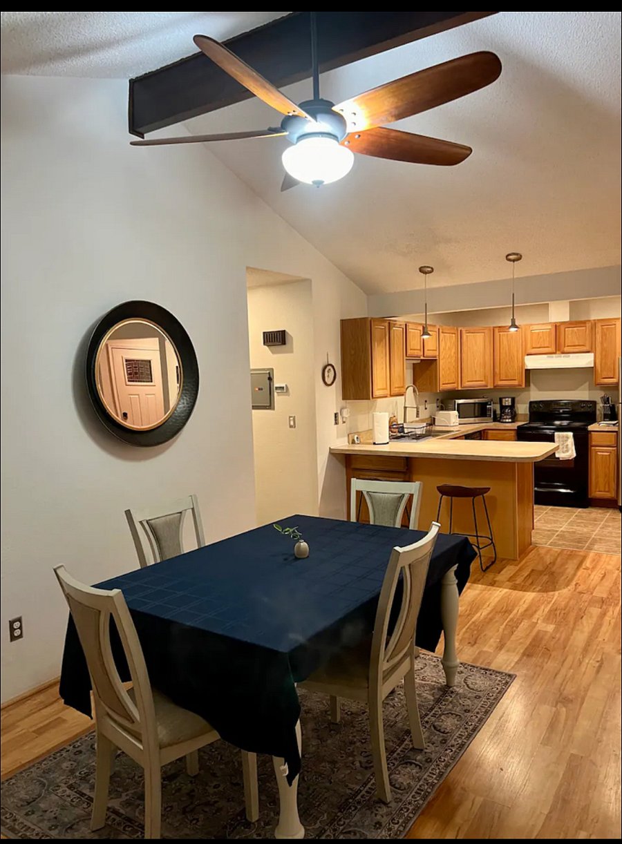 Furnished Finder property 1045877_1 photo 2