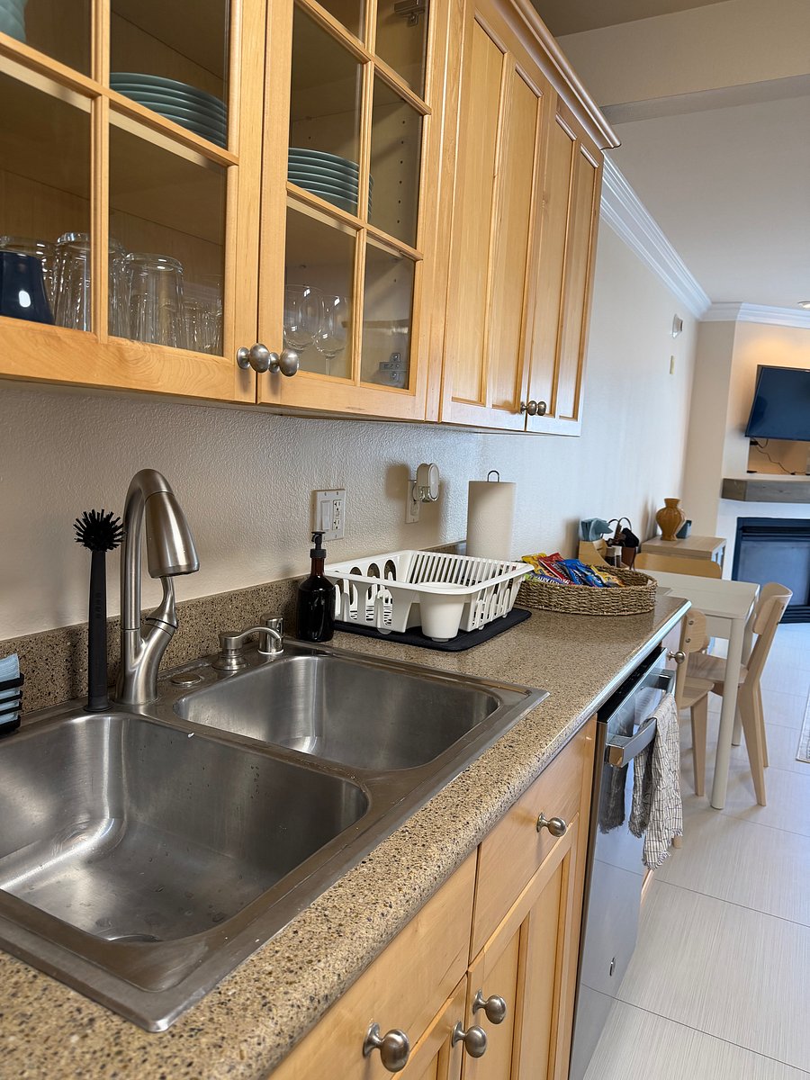 Furnished Finder property 1045883_1 photo 22