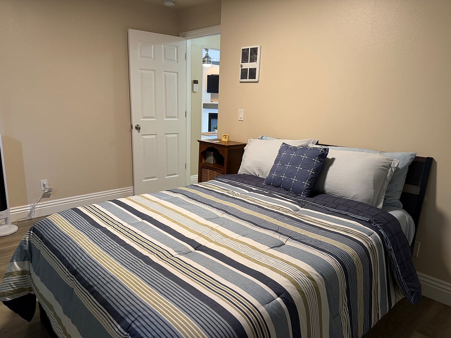 Furnished Finder property 1045883_1 photo 24