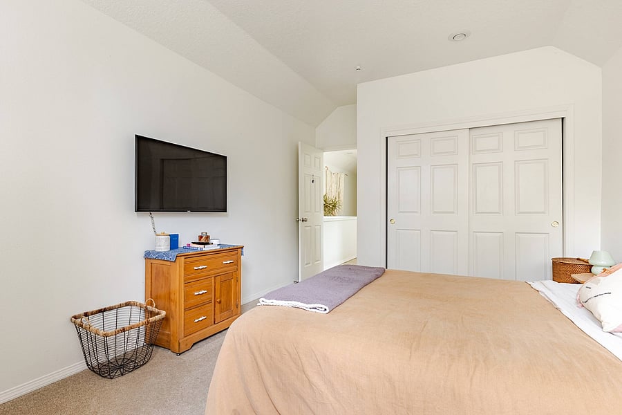 Furnished Finder property 1045884_1 photo 15