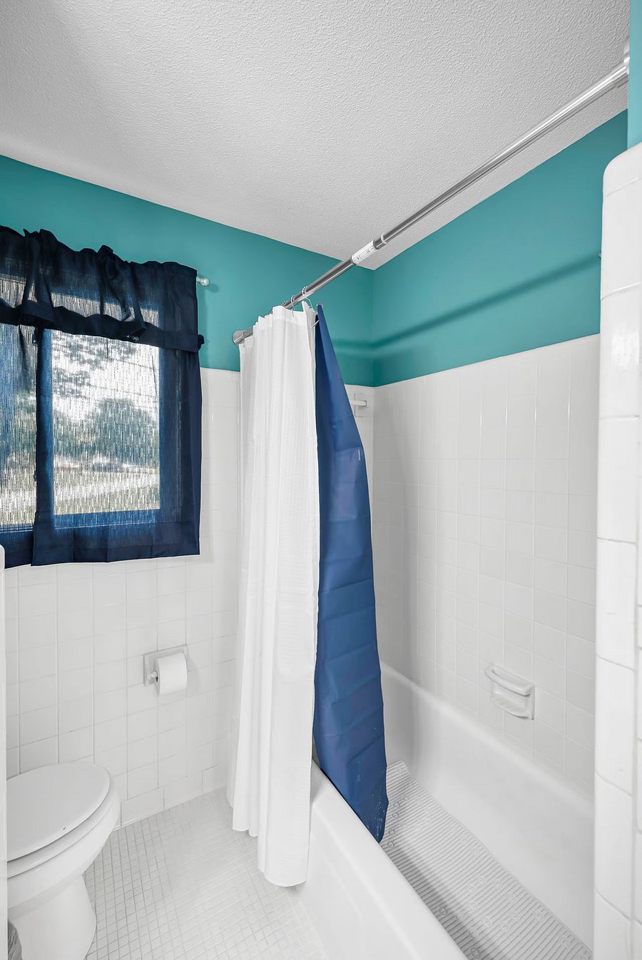 Furnished Finder property 1045927_1 photo 32