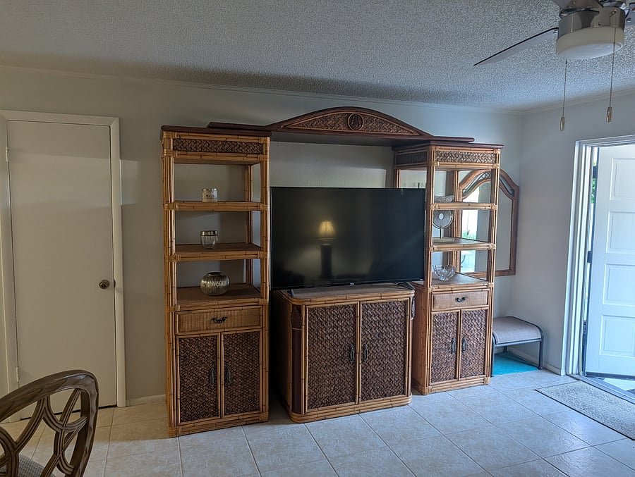 Furnished Finder property 1045928_1 photo 9