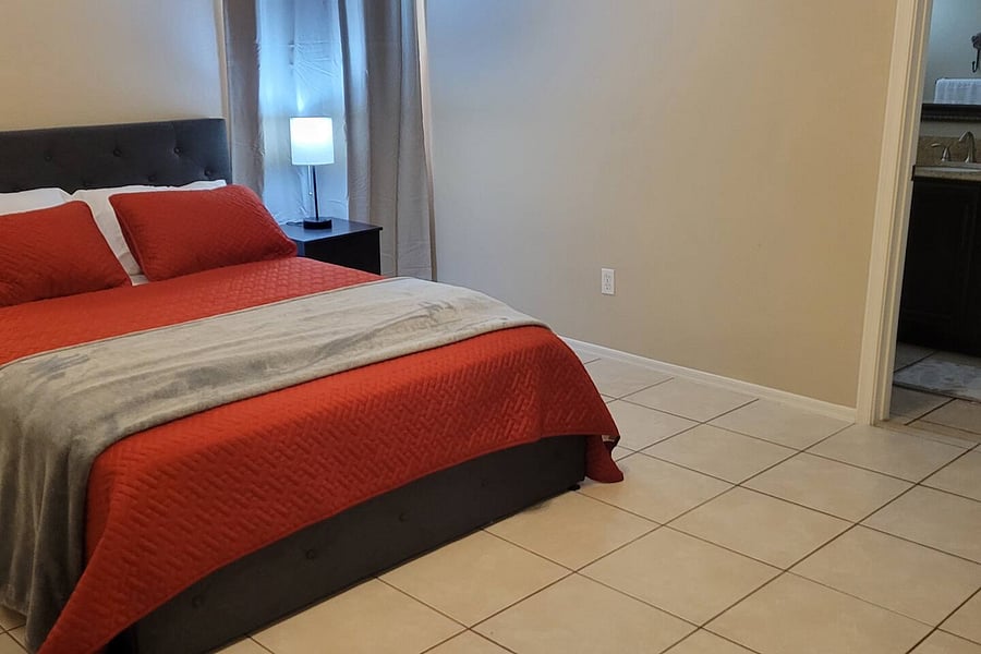 Furnished Finder property 1045936_1 photo 20