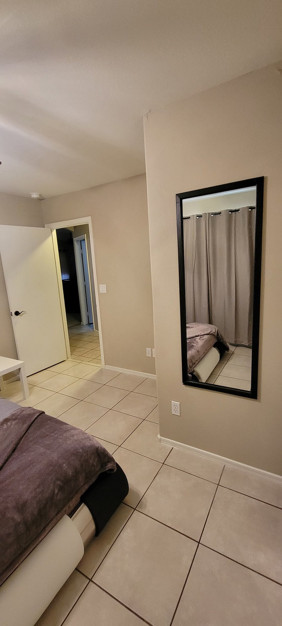 Furnished Finder property 1045936_1 photo 29
