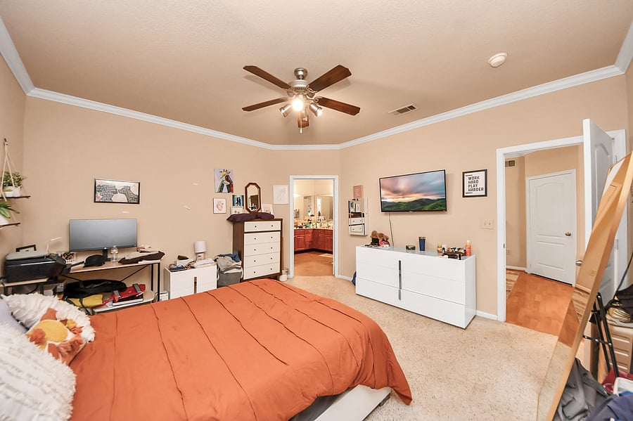 Furnished Finder property 1045954_1 photo 4