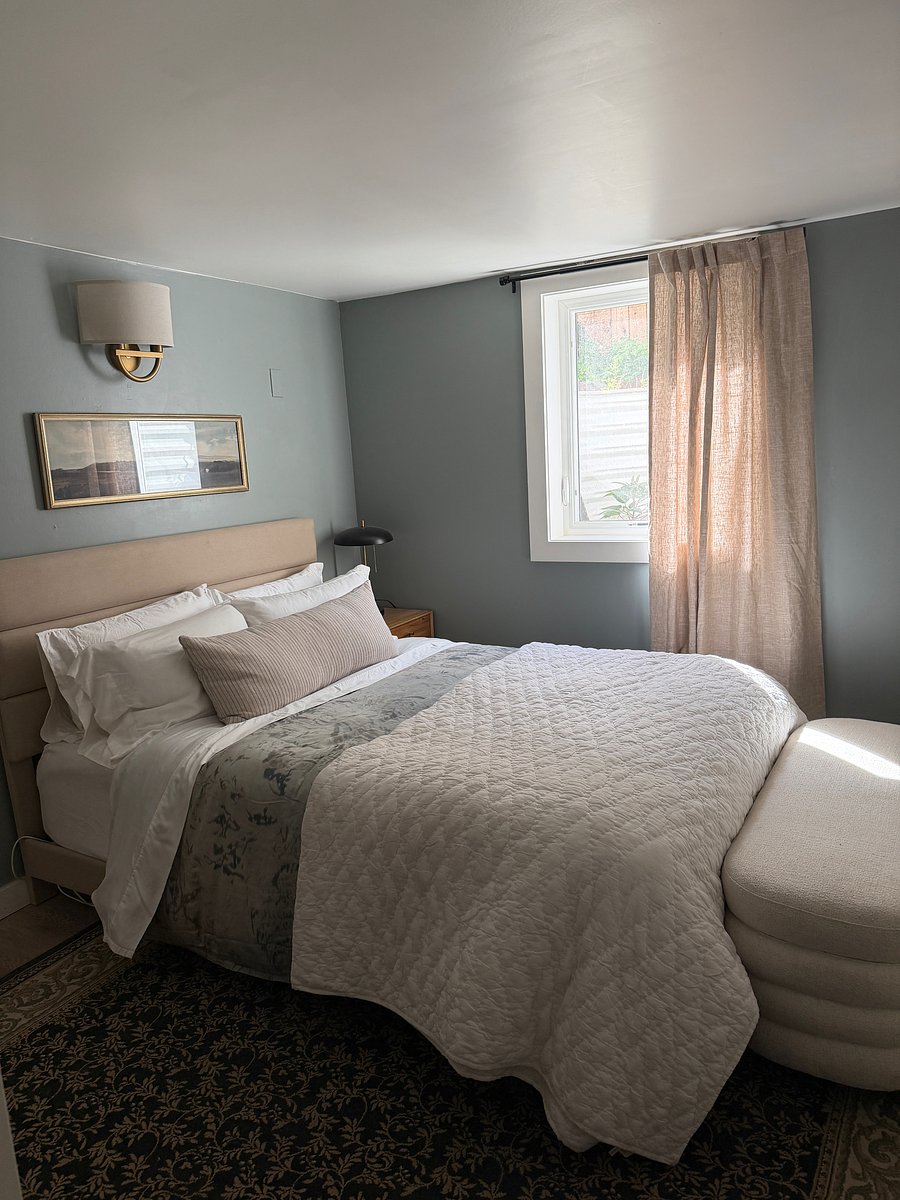 Furnished Finder property 1045958_1 photo 10