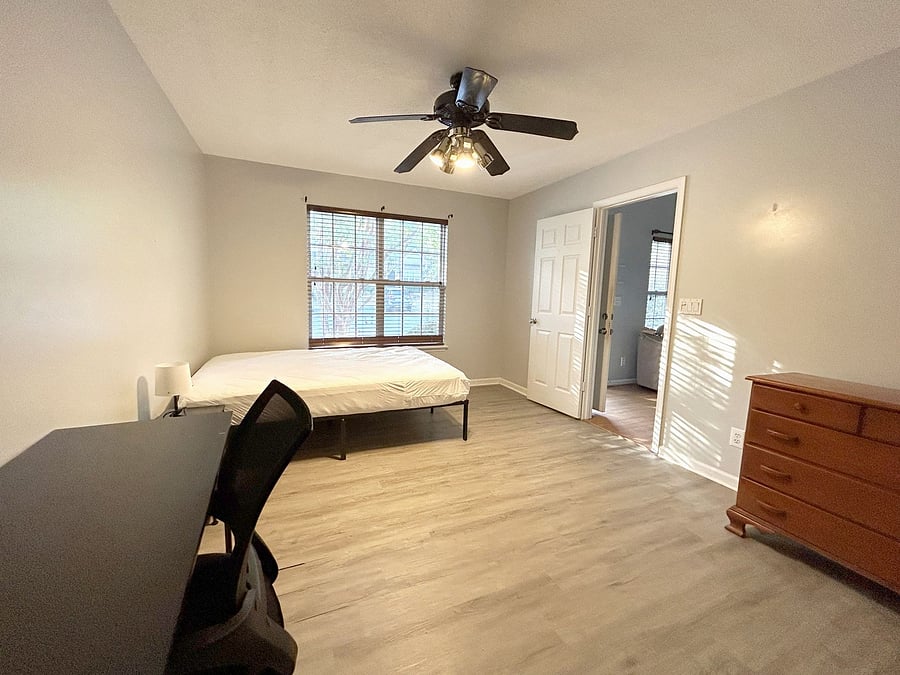 Furnished Finder property 1045963_1 photo 12