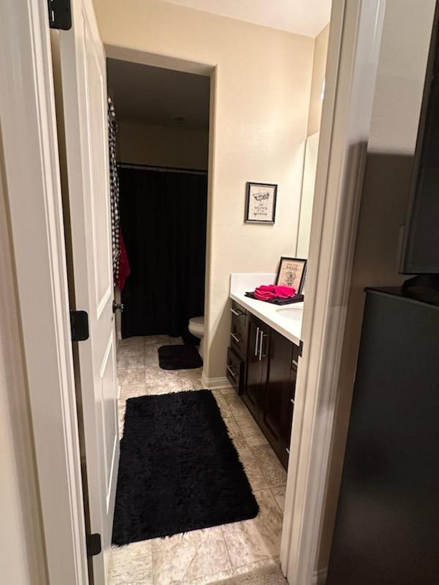 Furnished Finder property 1045986_1 photo 5