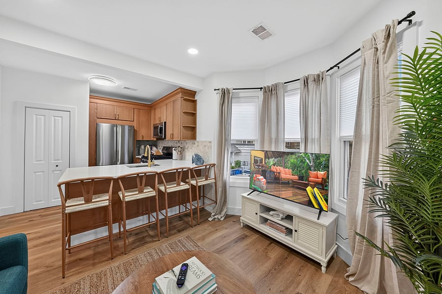 Furnished Finder property 1045994_2 photo 6