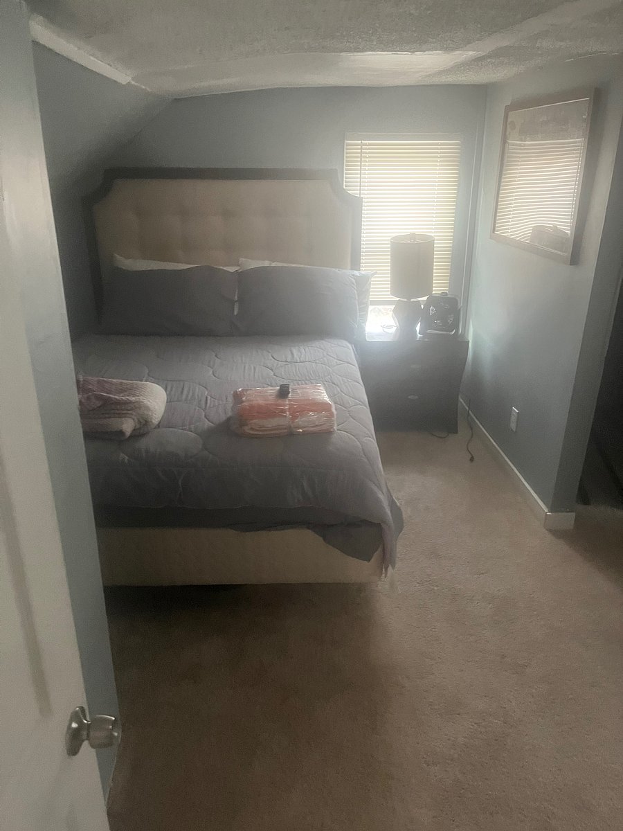 Furnished Finder property 1046002_1 photo 3