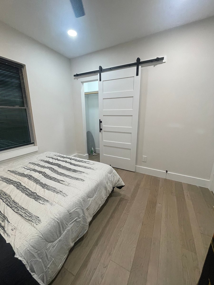 Furnished Finder property 1046007_1 photo 6