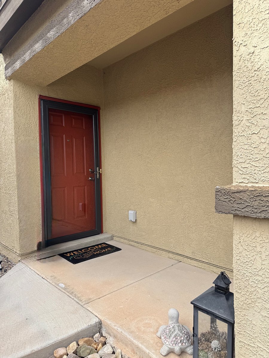 Furnished Finder property 1046008_1 photo 28