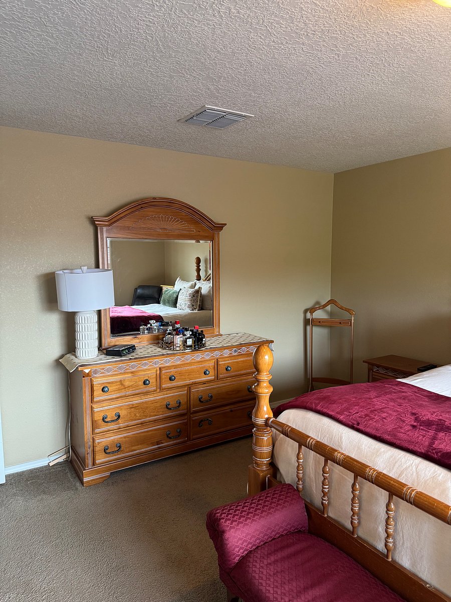 Furnished Finder property 1046008_1 photo 11