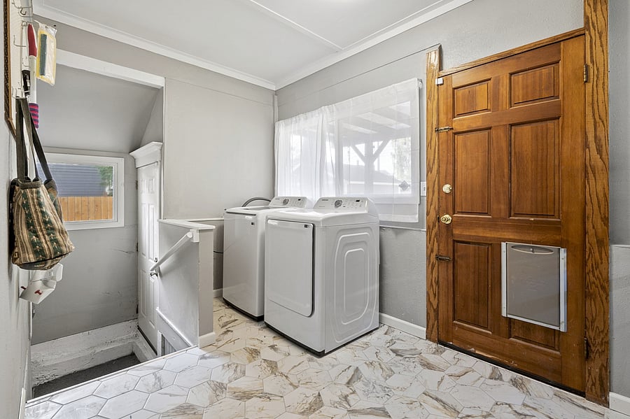 Furnished Finder property 1046011_1 photo 14