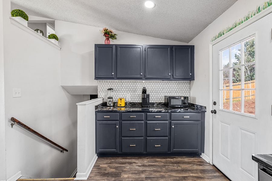 Furnished Finder property 1046019_1 photo 15