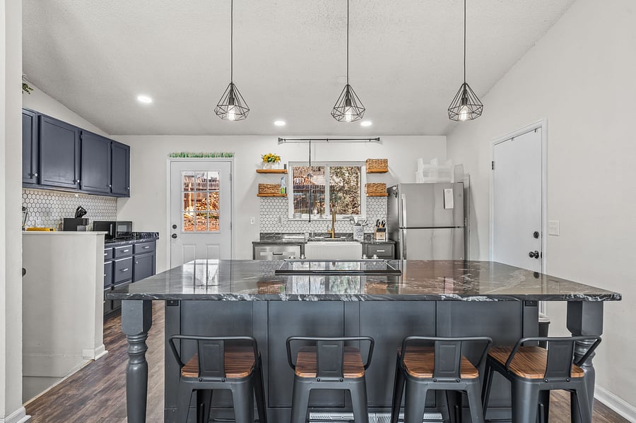 Furnished Finder property 1046019_1 photo 3