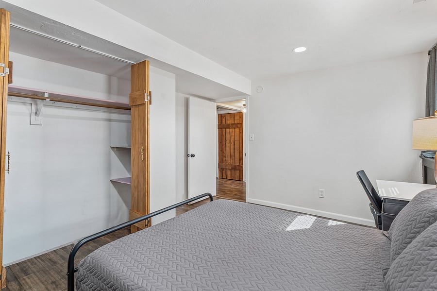 Furnished Finder property 1046019_1 photo 28