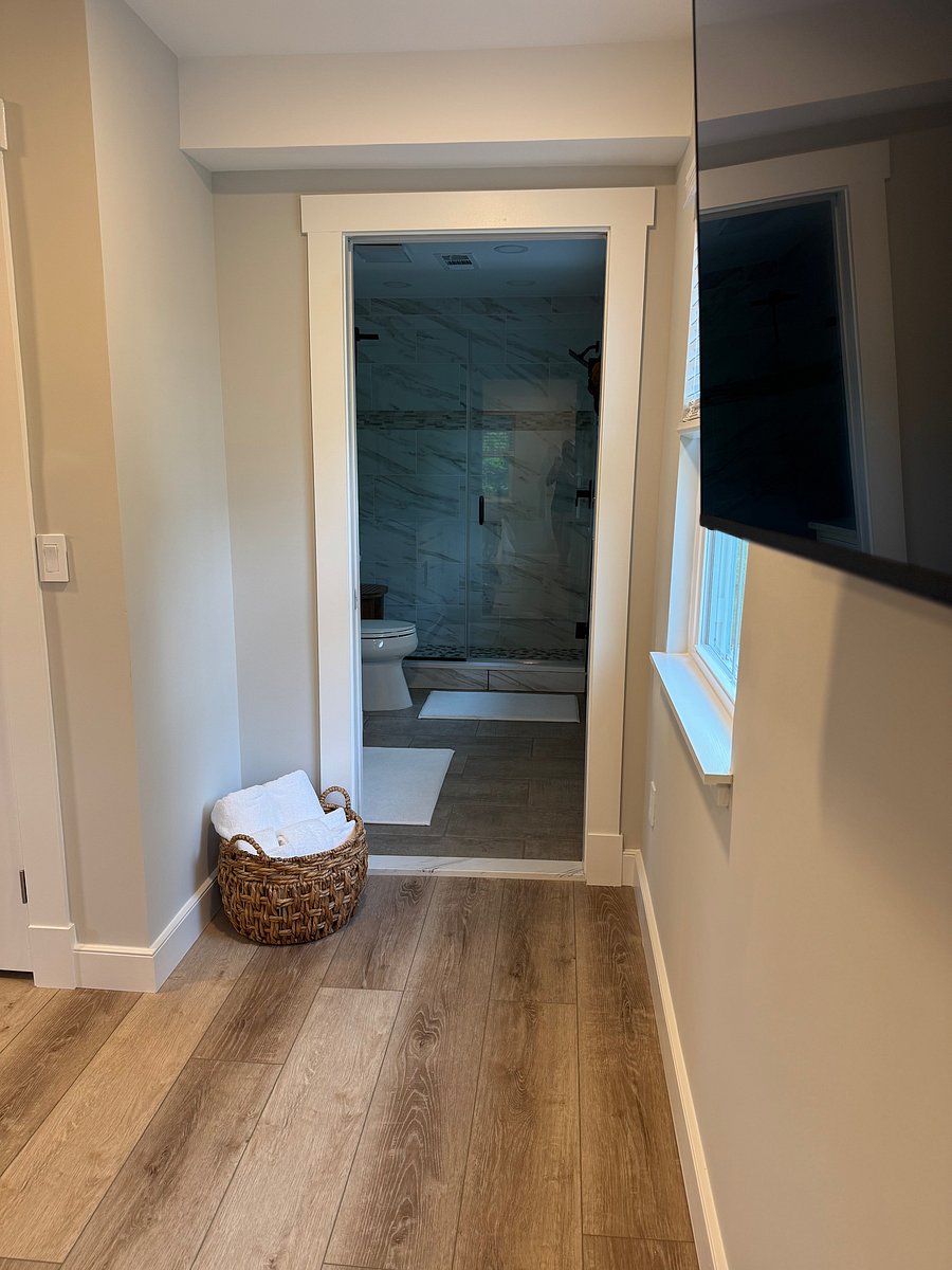 Furnished Finder property 1046023_1 photo 27
