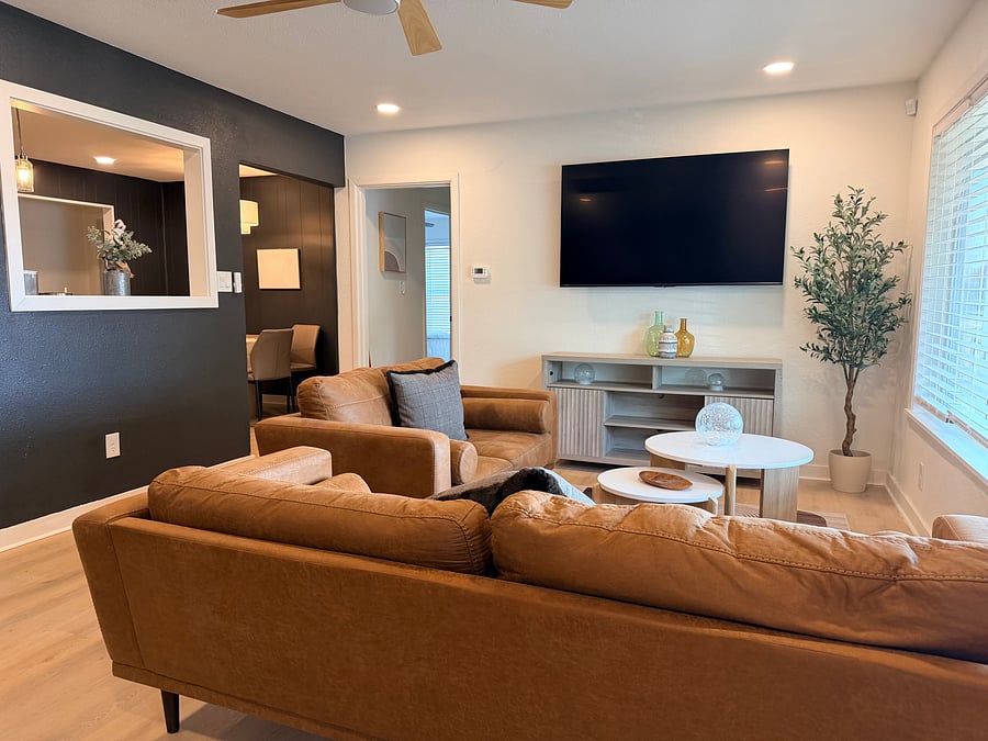 Furnished Finder property 1046024_1 photo 4