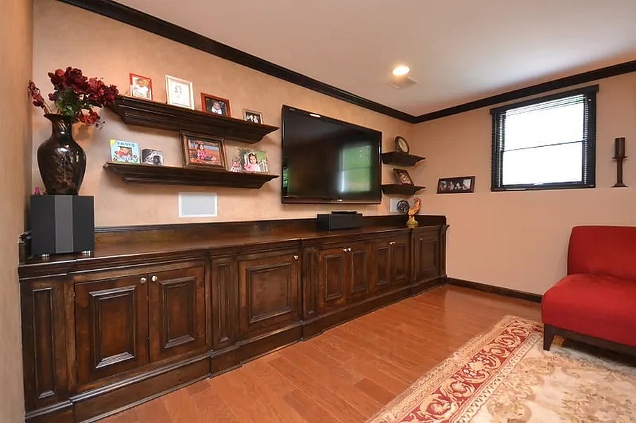 Family room builtins w/large LED TV