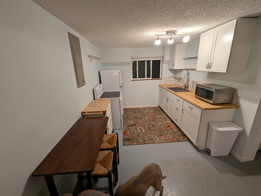 Furnished Finder property 1046038_1 photo 3