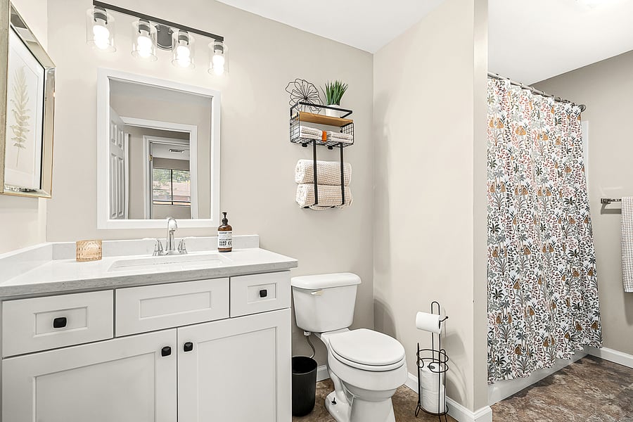 Furnished Finder property 1046039_1 photo 12