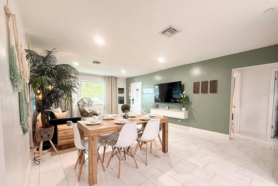 Furnished Finder property 1046040_1 photo 9