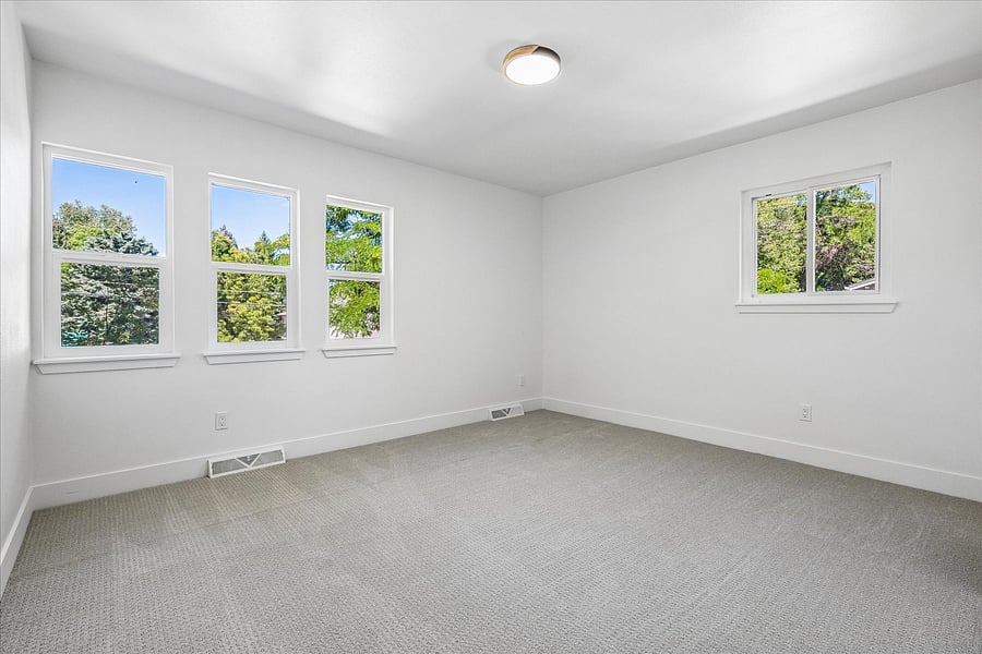 Furnished Finder property 1046048_1 photo 33