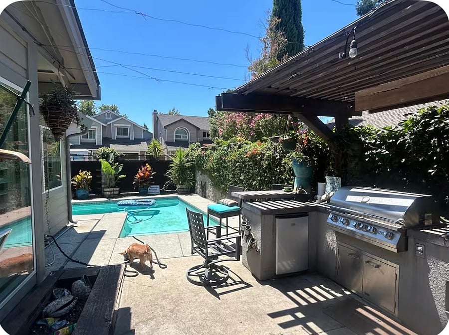 Furnished Finder property 1046057_1 photo 8