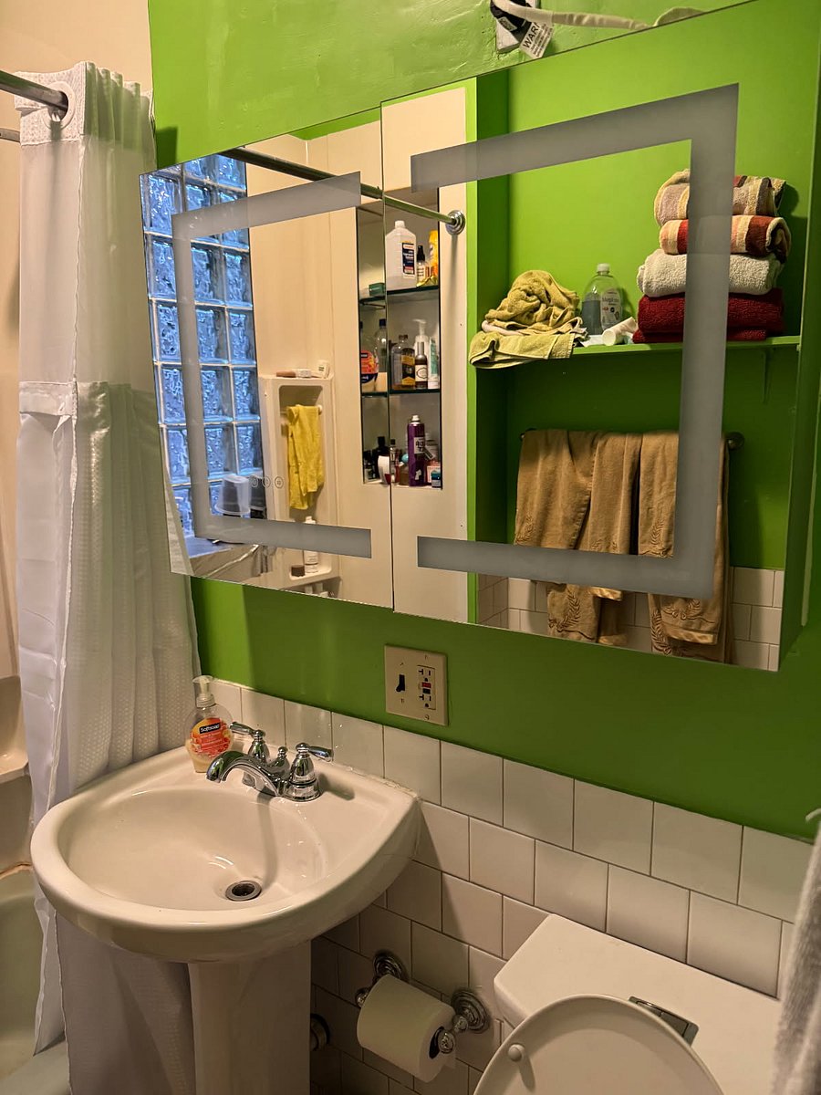 Furnished Finder property 1046059_1 photo 3